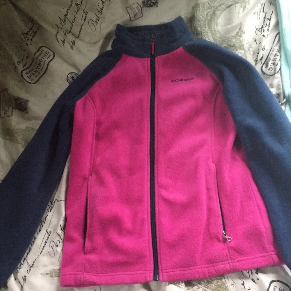 Pick and blue sweatshirt